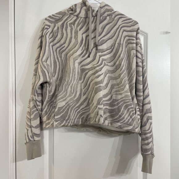 Host Pick-Sweaty Betty Essentials Cotton animal print Hoodie Sweatshirt S NWOT - Picture 1 of 6
